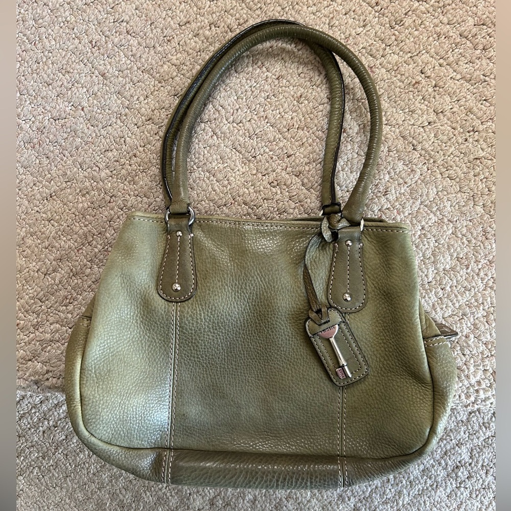 Fossil olive green leather purse